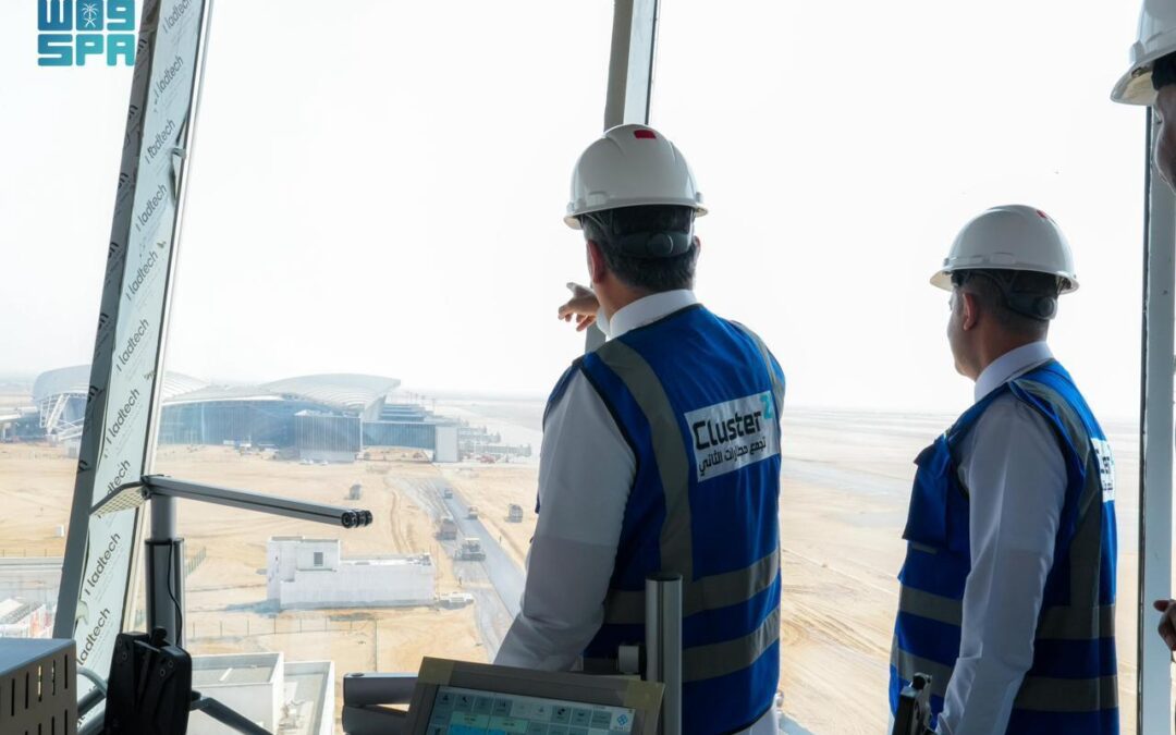 “وزير النقل” يتفقد مشروع مطار الملك عبدالله الدولي الجديد بجازان