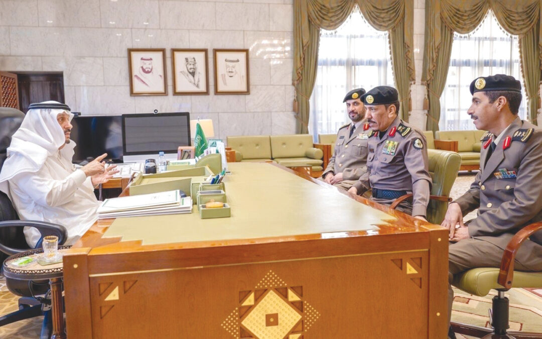 “أمير الرياض” يستقبل مديري الشرطة ودوريات الأمن