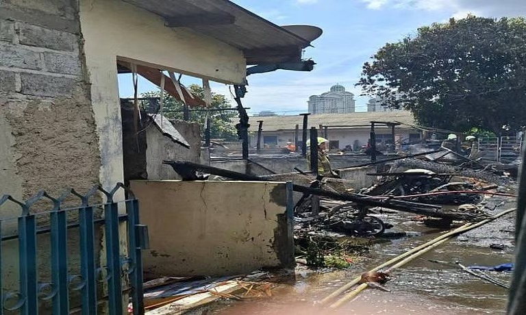 إصابة 54 شخصًا جراء انفجار بمسجد في جاكرتا الإندونيسية