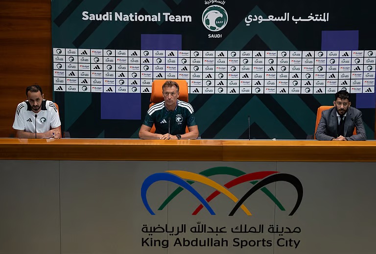 “رينارد”: نلعب مباريات قوية من أجل كأس العرب