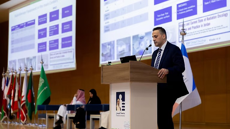 “باحث أردني”: الذكاء الاصطناعي يختصر التخطيط الإشعاعي من أسابيع إلى دقائق