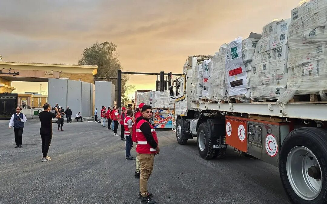 بريطانيا تدعو إلى زيادة عاجلة في المساعدات الإنسانية لغزة