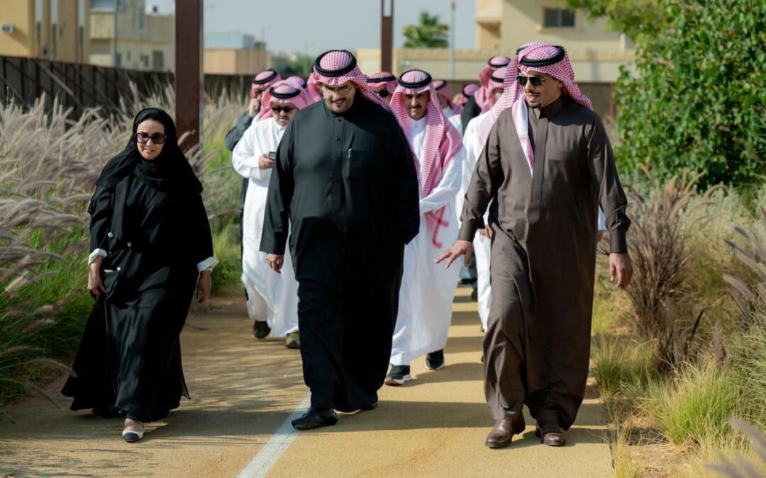 محافظ الدرعية يفتتح حديقة الميدان بحي الخالدية