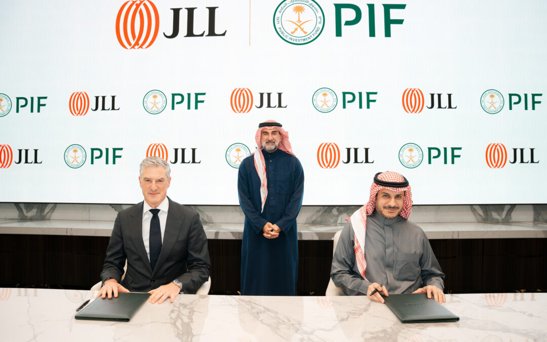 “صندوق الاستثمارات” وجونز لانغ لاسال يوقعان اتفاقية لاستثمار جونز لانغ لاسال في شركةFMTECH لمواصلة تعزيز نمو قطاع إدارة المرافق