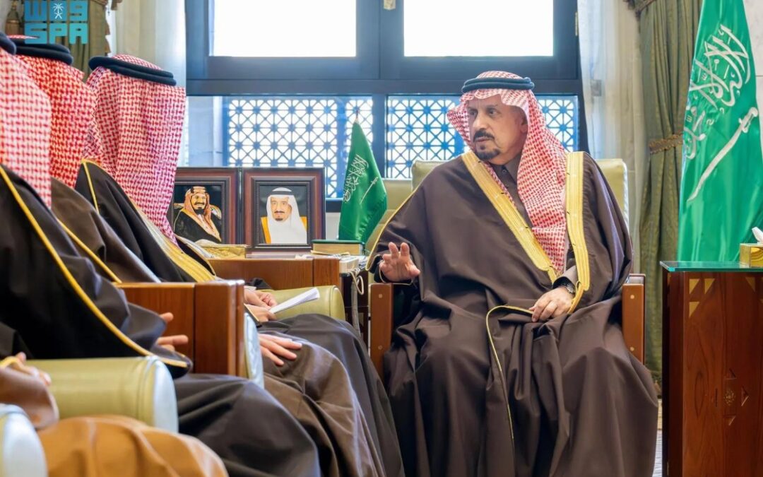 أمير الرياض يستضيف أعضاء مجلس إدارة المركز الوطني للمنشآت العائلية