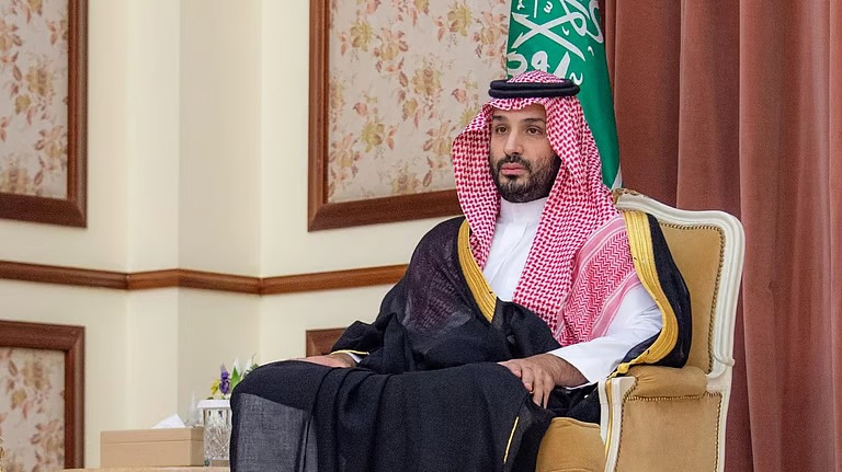 السفراء الجدد يؤدون القسم أمام ولي العهد