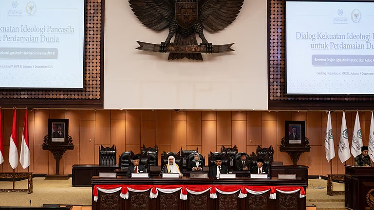 مجلس الشورى الإندونيسي يستقبل الأمين العام لرابطة العالم الإسلامي