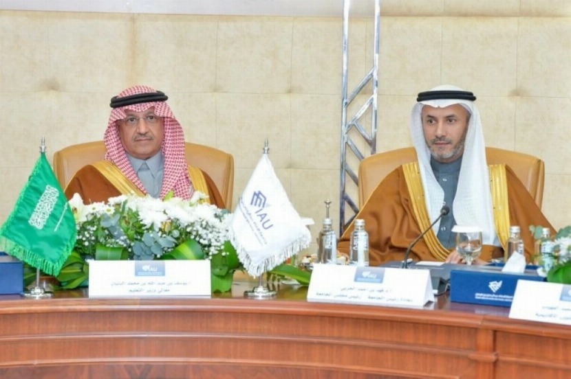 وزير التعليم يزور جامعة الإمام عبدالرحمن بالدمام ويجتمع بقياداتها