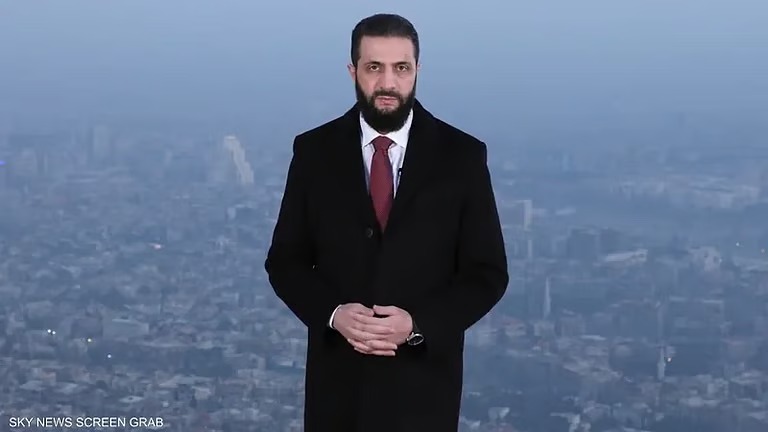 “ذهب زمن الوجع”.. الرئيس الشرع يهنئ السوريين برفع العقوبات عن البلاد