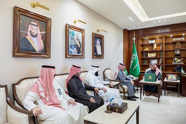 وكيل إمارة الشرقية يدشن الربط الإلكتروني بين وزارة الداخلية والإمارة