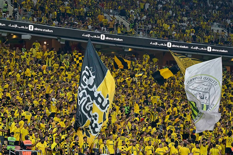 تغريم الاتحاد 200 ألف ريال والمباراة المقبلة دون جماهير