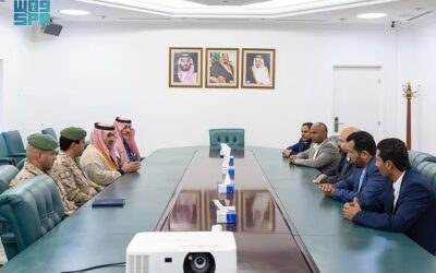 سفير المملكة باليمن يثمن جهود فريق مفاوضات المحتجزين ويؤكد دعم المملكة للإفراج الكامل