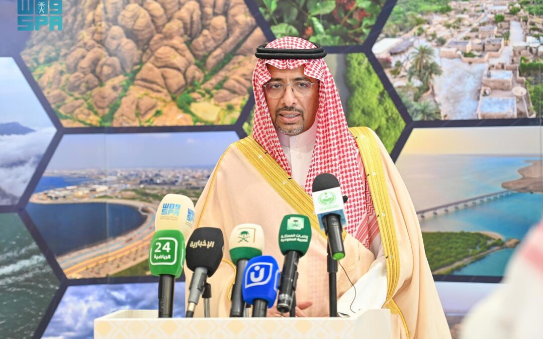 الخريف: منطقة جازان حاضرة في استراتيجية الوزارة وتشهد تقدمًا يوميا