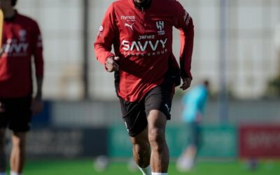 سالم الدوسري يشارك في تدريبات الهلال