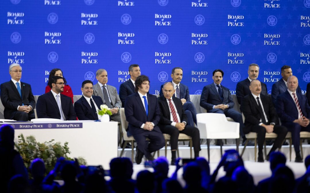 “فرحان” يوقع على ميثاق تأسيس مجلس السلام