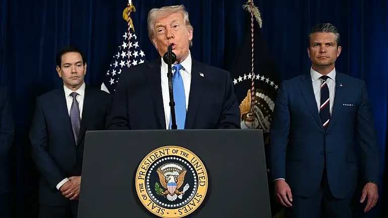 “ترامب”: سندير فنزويلا انتقالياً بعد اعتقال “مادورو”.. وشركاتنا النفطية ستبدأ العمل هناك