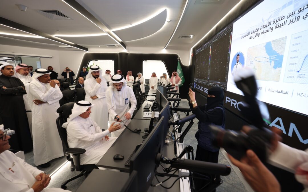 وزير البيئة يدشّن المختبر الطائر لاستمطار السحب