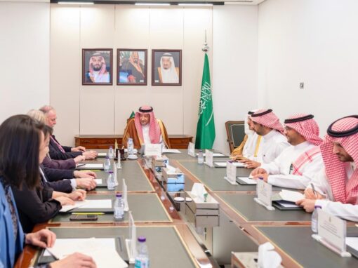 “الخريجي” يستضيف رئيس مجلس المياه العالمي