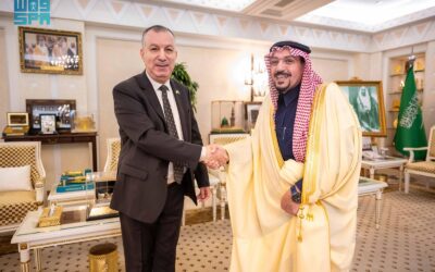 أمير القصيم يستقبل سفير جمهورية الجزائر لدى المملكة