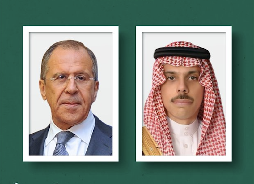 وزير الخارجية يتلقى رسالة خطية من نظره الروسي