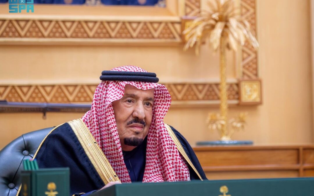 أمام خادم الحرمين.. أصحاب السمو والمعالي المكلفون حديثا يؤدون القسم