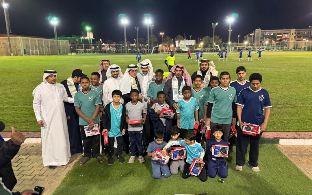 «أبناء رأفة» يشاركون الأجواء الوطنية والرياضية في بطولة غرفة بيشة