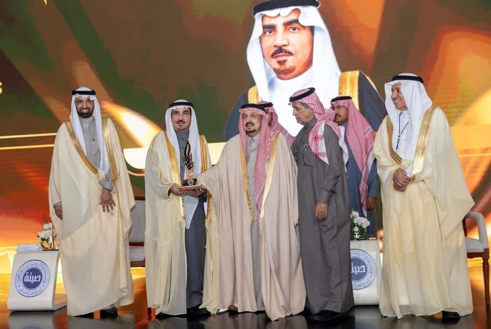 تحت رعاية خادم الحرمين.. العثيم يتوج بجائزة الأميرة صيتة للتميز في العمل الاجتماعي
