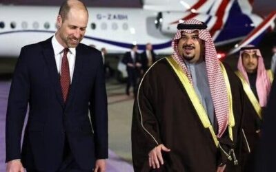 “ولي عهد بريطانيا” يغادر الرياض ونائب أمير المنطقة يودّعه