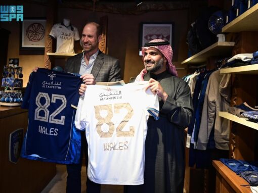 ولي عهد بريطانيا يزور العُلا برفقة وزير الثقافة ويطّلع على مبادرات بيئية وثقافية