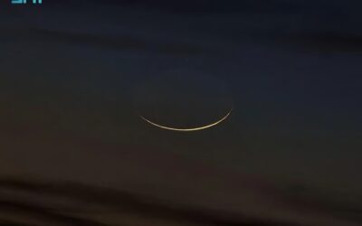 هلال رمضان يزيّن سماء المملكة في مشهد فلكي بديع