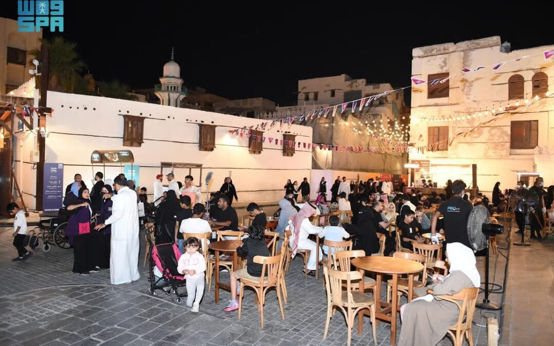 حراك اقتصادي وسياحي واسع في أسواق جدة خلال ليالي رمضان