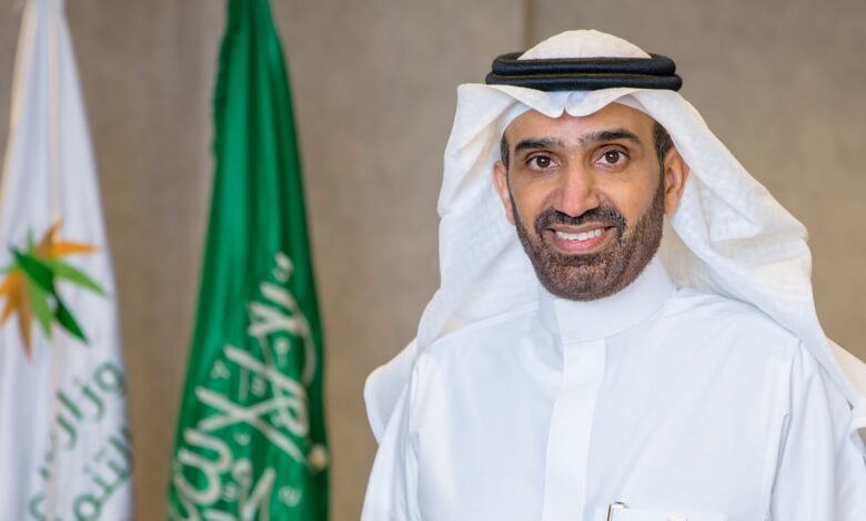 وزير الموارد البشرية يعتمد تعديلات جديدة على جدول مخالفات وعقوبات نظام العمل