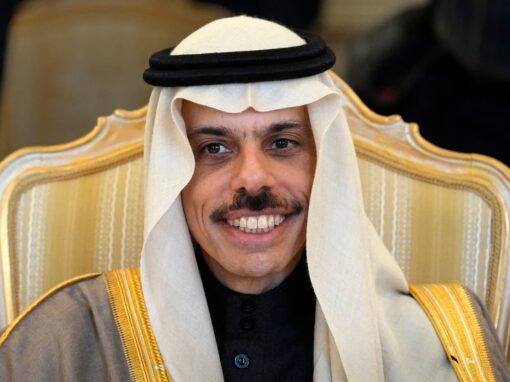 وزير الخارجية ونظيراه البولندي والبرازيلي يبحثون تطورات الأحداث إقليميًا ودوليًا في اتصال هاتفي