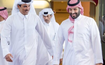 أمير قطر يصل إلى جدة وولي العهد في مقدمة مستقبليه