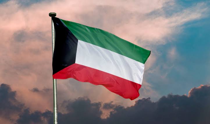 الكويت تُحبط مخططاً إرهابياً لاستهداف منشآت حيوية وتوقف 10 منتمين لحزب الله
