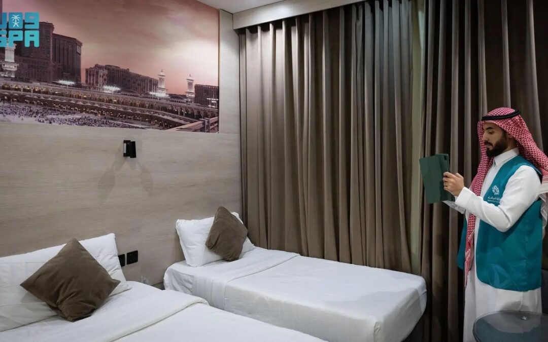 أكثر من 2000 زيارة رقابية على مرافق الضيافة في مكة والمدينة خلال رمضان