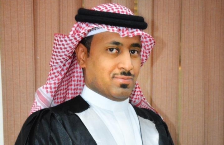 طلال الشهراني ينال درجة الماجستير في علم الاجتماع الطبي من جامعة أسيوط المصرية