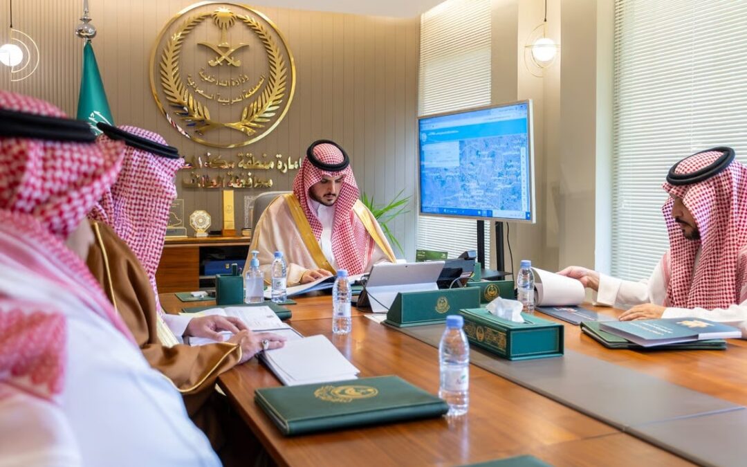 “أمير الطائف” يتابع الخطة التشغيلية لمنظومة الخدمات البلدية لخدمة حجاج 1447هـ