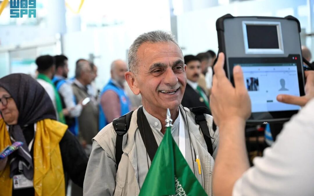 مغادرة أولى رحلات مستفيدي مبادرة طريق مكة من مطار إسطنبول إلى المدينة المنورة