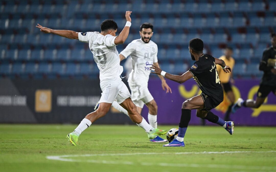 أبها يحسم أولى بطاقات الصعود لدوري روشن بعد جولة مثيرة تهديفياً في دوري يلو