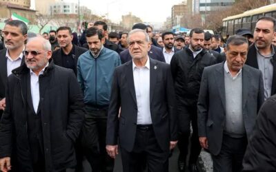 الرئيس الإيراني يدعو شعبه لاستهلاك أقل للكهرباء وسط الحصار البحري الأميركي