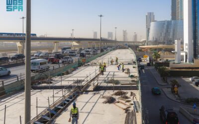 الهيئة الملكية للرياض: تنفيذ عملية رفع هندسية دقيقة لجسرين علويين ضمن مشروع تطوير الطرق المحيطة بمركز الملك عبداللّه المالي