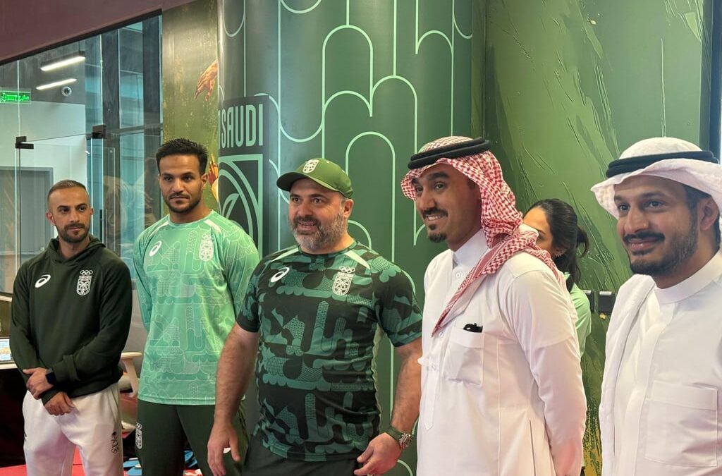 وزير الرياضة يتفقد معسكر أخضر التايكوندو بجدة استعدادًا لآسيا والألعاب الخليجية