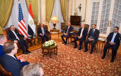 وزير خارجية مصر يبحث مع مسؤولين أمريكيين مستجدات الأوضاع الإقليمية