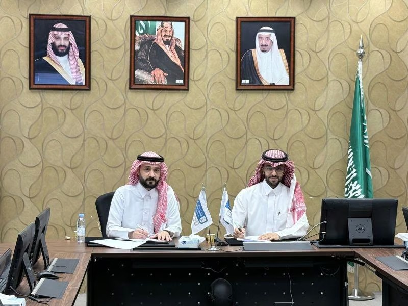 صيدلية المتحدة تعقد اتفاقية تعاون مع جامعة الملك سعود لتأهيل الكوادر الوطنية وتطوير قطاع الرعاية الصحية