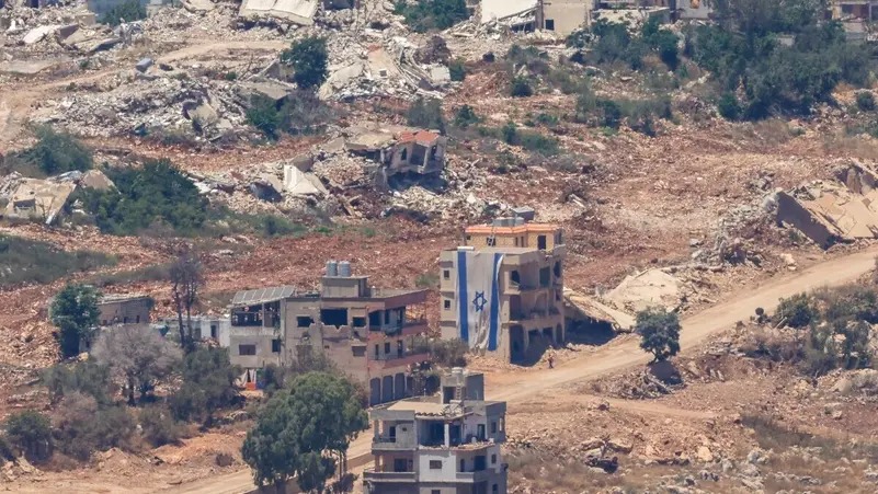 “نتنياهو” يأمر بوقف العمليات في لبنان إثر إغلاق هرمز