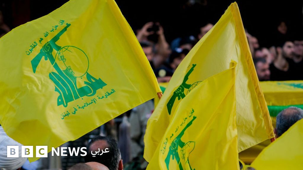 وزير الخارجية الأمريكي يشيد بجهود لنزع سلاح حزب الله