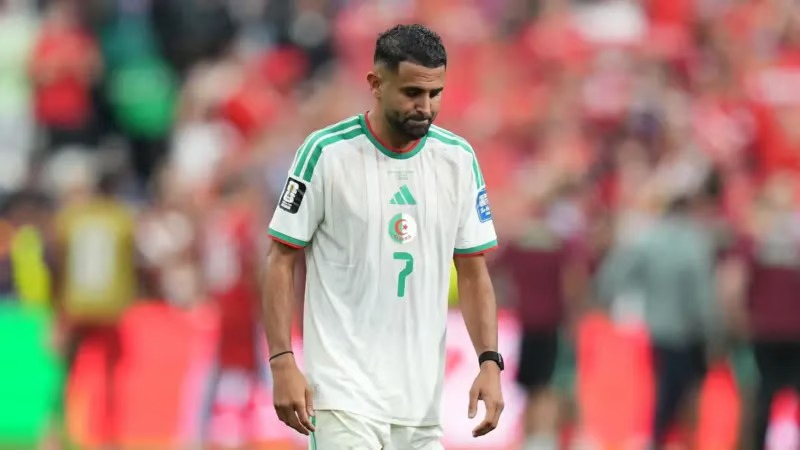 “محرز” يعتزل الدولي بعد وداع الجزائر لكأس العالم 2026
