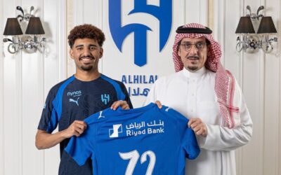 الهلال يضم العنزي ودهل لصفوف الفريق الكروي الأول