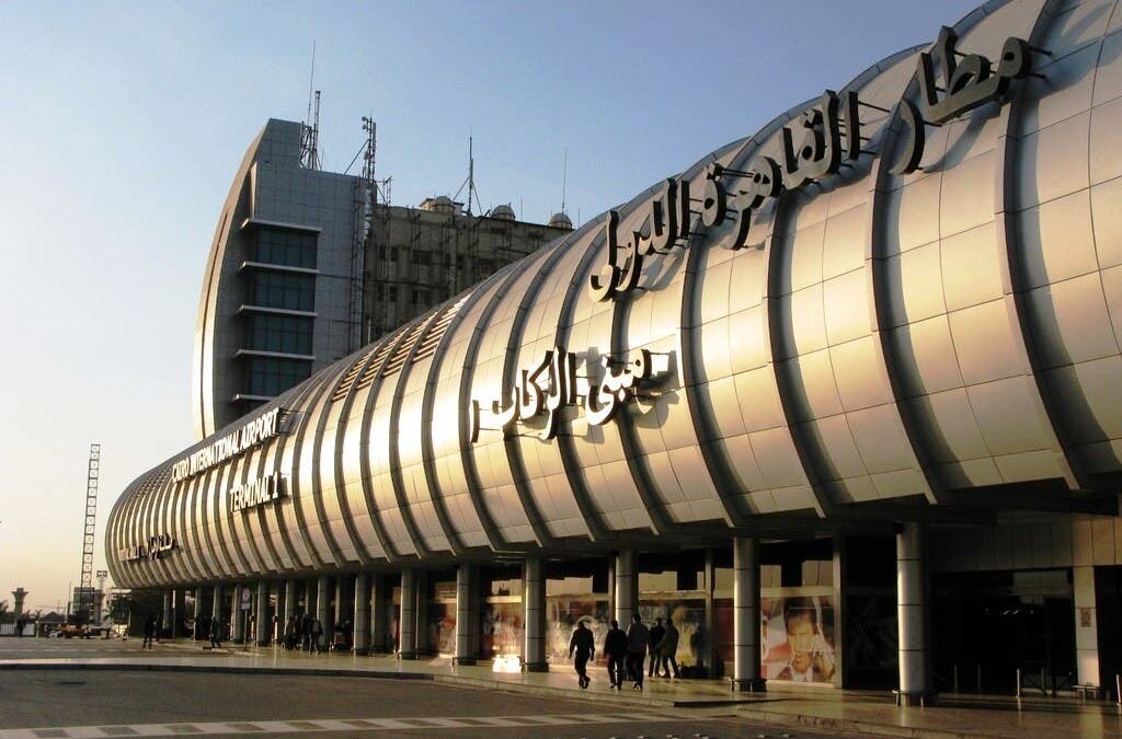 فرض رسوم جديدة على مغادرة مصر